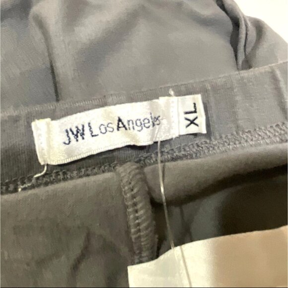 Johnny Was Clover Embroidered Leggings Charcoal Gray Floral Trim NWT XL MSRP 175 - Picture 8 of 8